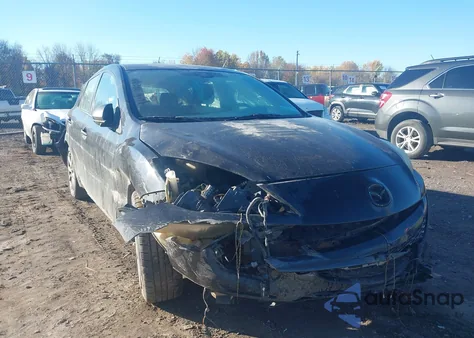 2011 Mazda Mazda3 S Sport from USA, damaged, VIN JM1BL1K69B1476655
